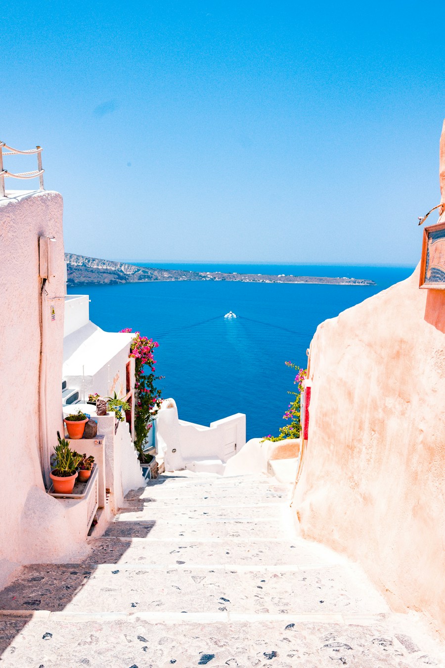 Romantic coastal destination — Patriot Travel honeymoon planning